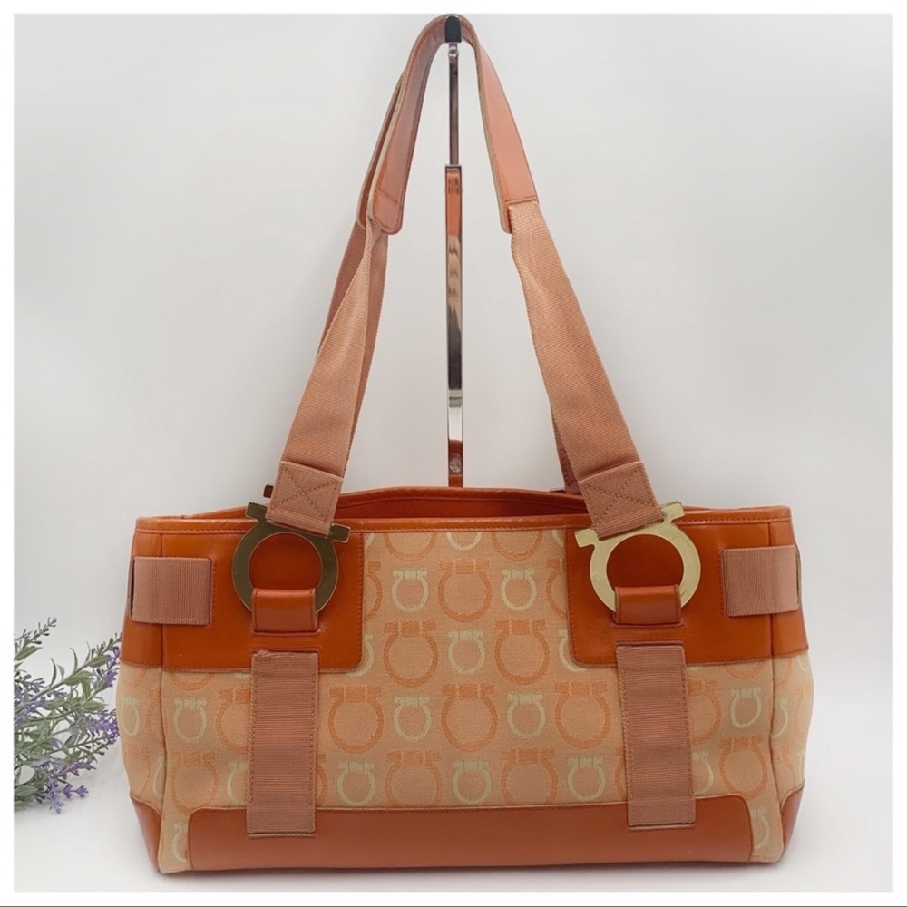 Salvatore Ferragamo/ Gancini Canvas Tote. (ORANGE)